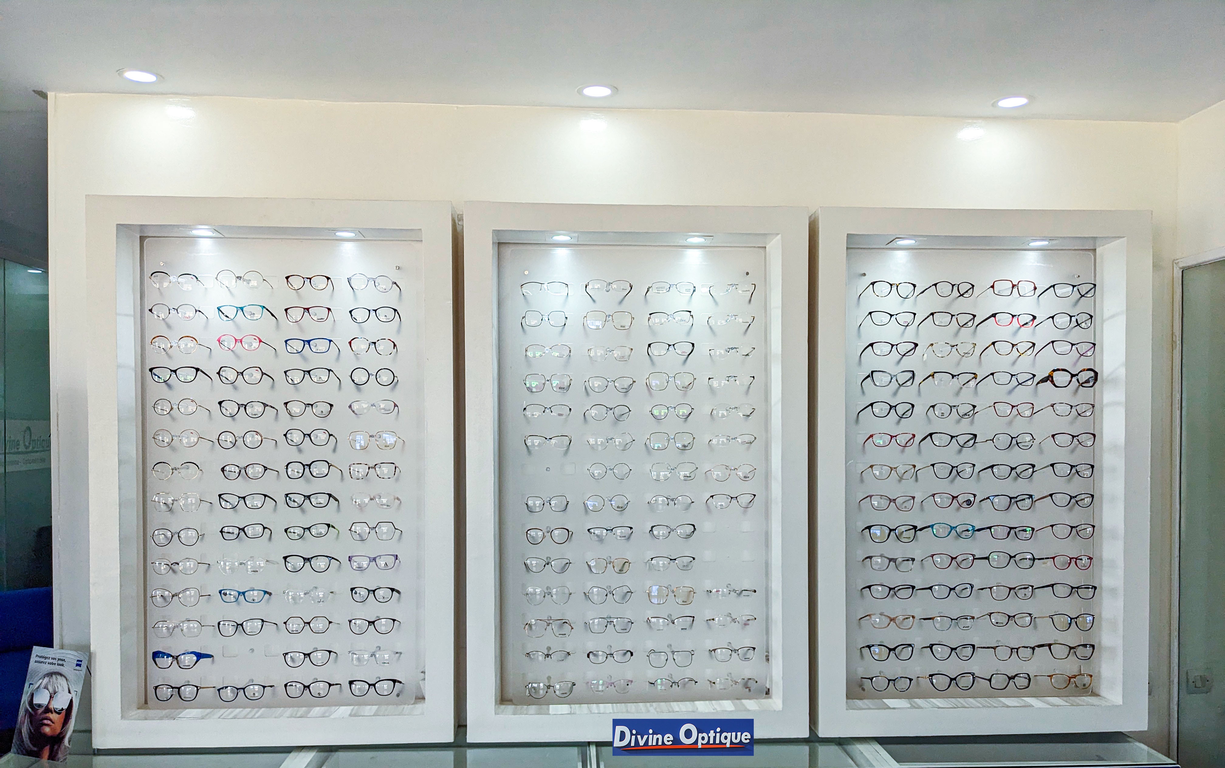 DIVINE OPTIQUE